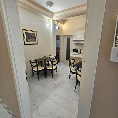 Apartman Sveti Rok Zagreb Exteriör bild
