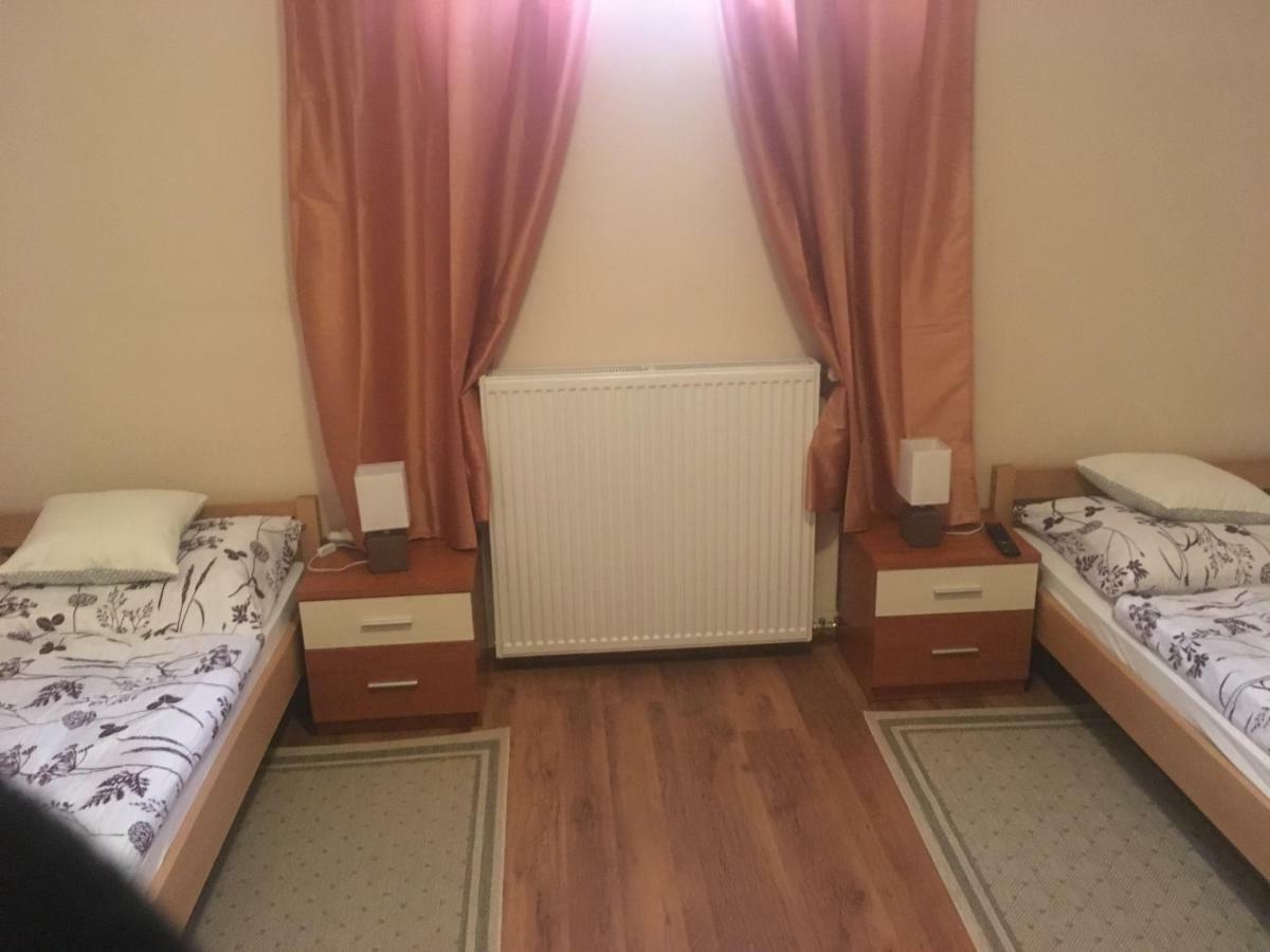Apartman Sveti Rok Zagreb Exteriör bild